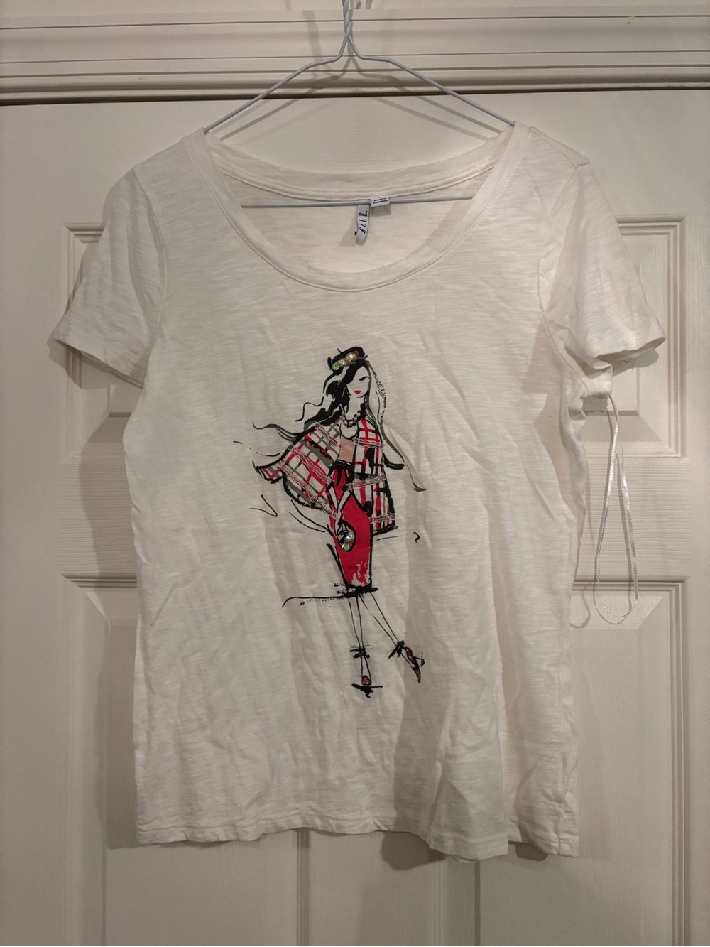 ELLE White Fashion Illustration Graphic Tee - Size Small